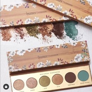$7 SALE! Butter London Eyeshadow Pallet